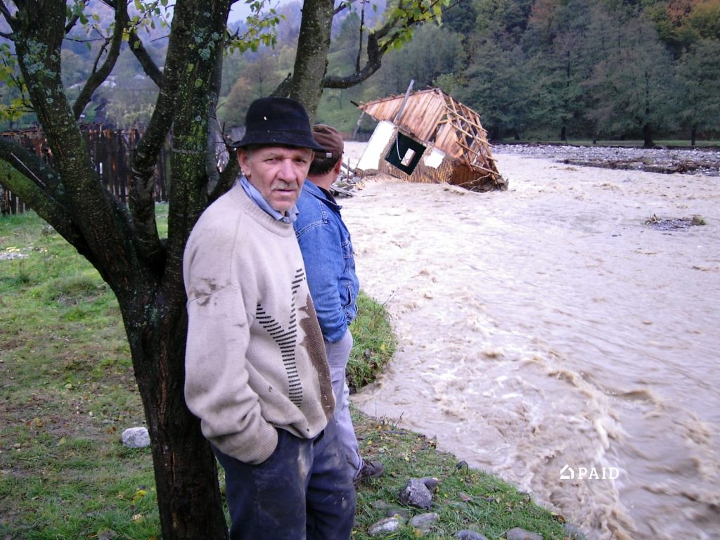 Râul Bistricioara, orașul Horezu – 2007